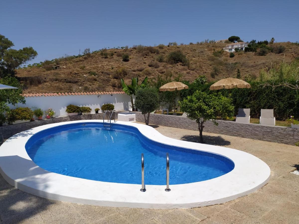 Villa Candela En Benajarafe Piscina Privada Kültér fotó